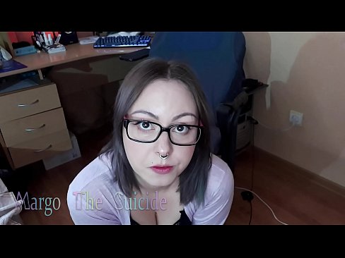 ❤️ Сексуальна дівчина в окулярах глибоко відсмоктує дилдо на камеру Якісний секс на порно uk.mouthporn.ru ❌